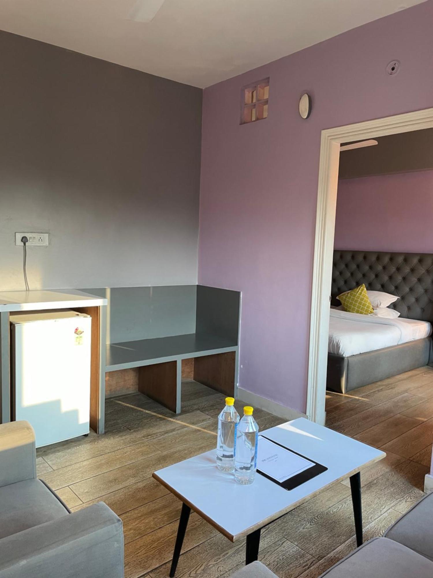 VIA VARANASI-A Boutique Hotel Extérieur photo