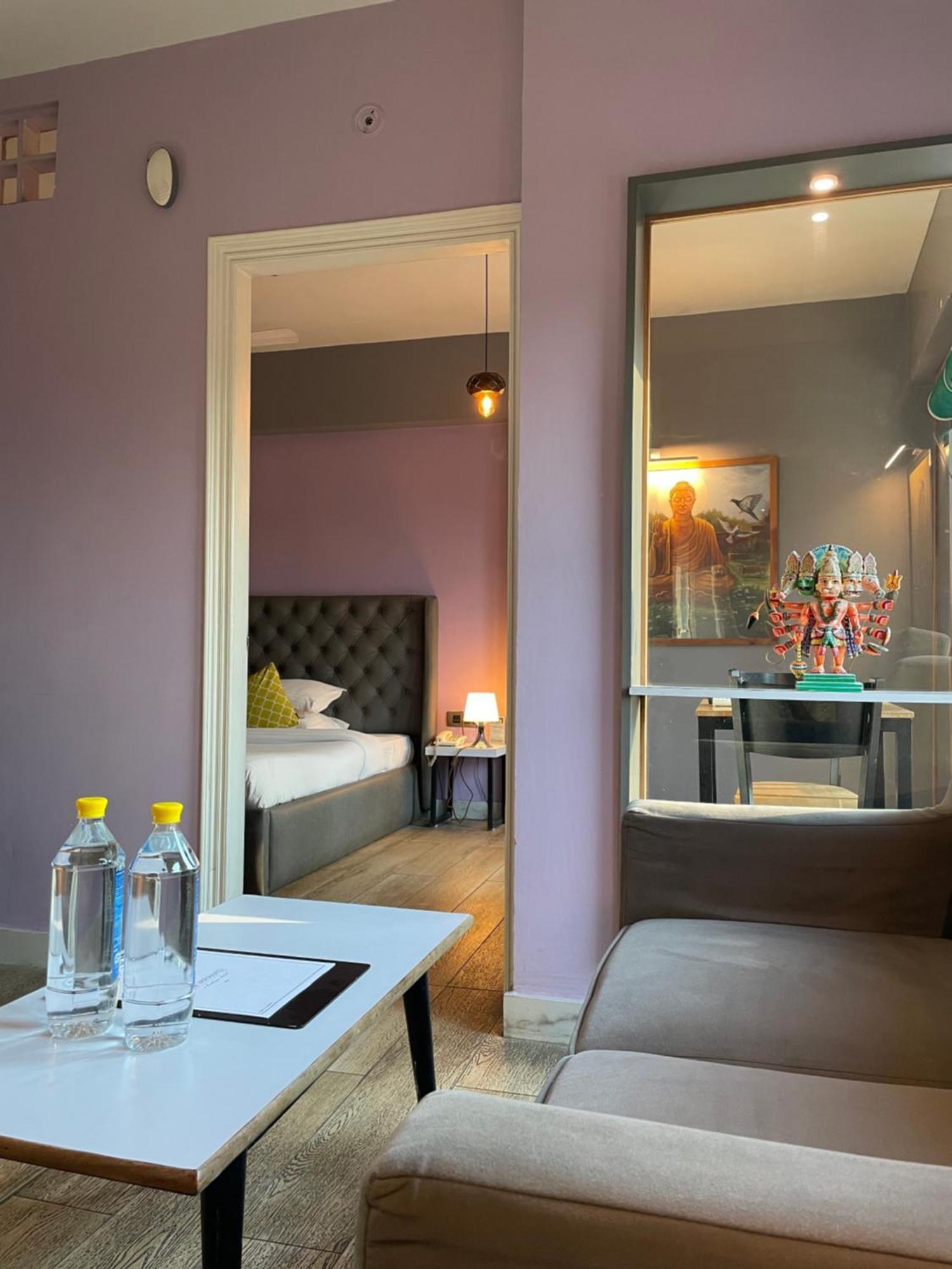 VIA VARANASI-A Boutique Hotel Extérieur photo